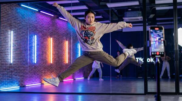 丝瓜视频舞蹈视频